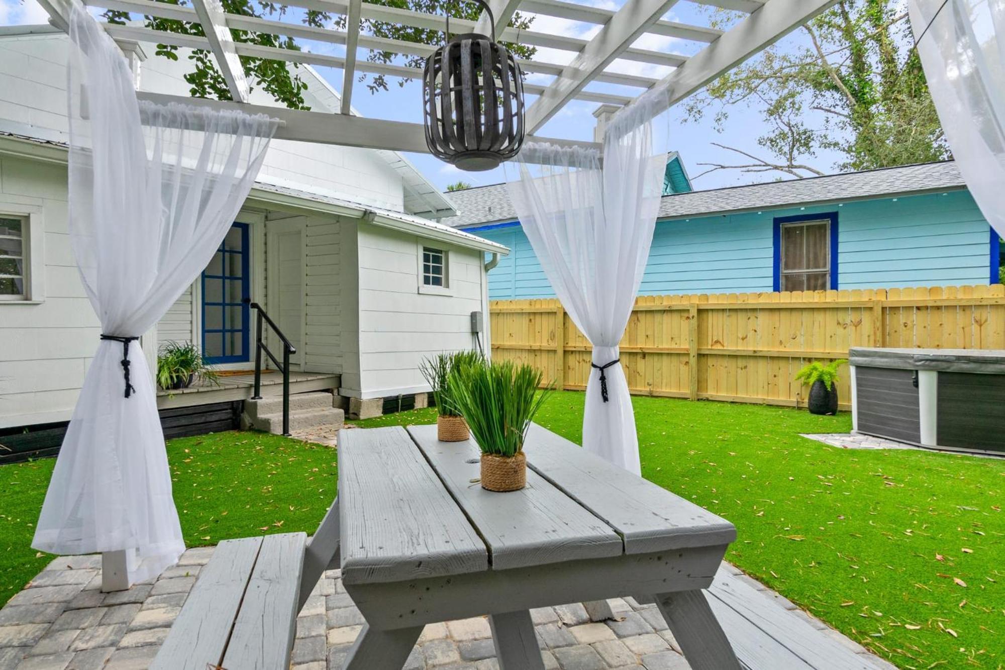 Coco'S Cozy Cabana - Hot Tub Walk To Downtown St. Augustine Exterior foto